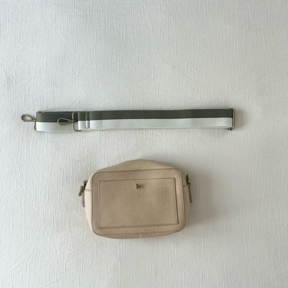 Madewell | Leather Cross Body - Picture 3 of 3